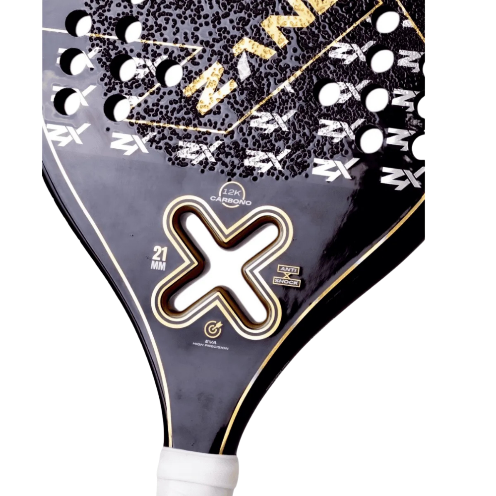 Close-up of the ZAND Z-Xtreme 2025 showing 12K Carbon construction, EVA High Precision core and Anti-Shock technology.